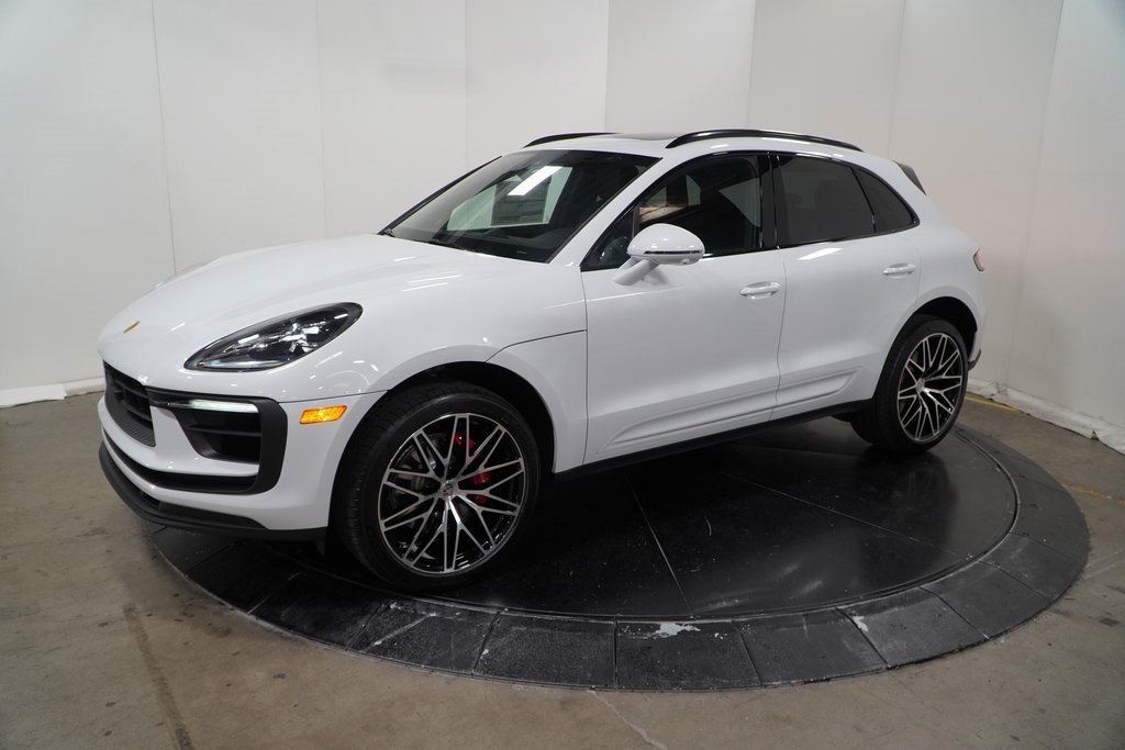 2024 Porsche Macan S