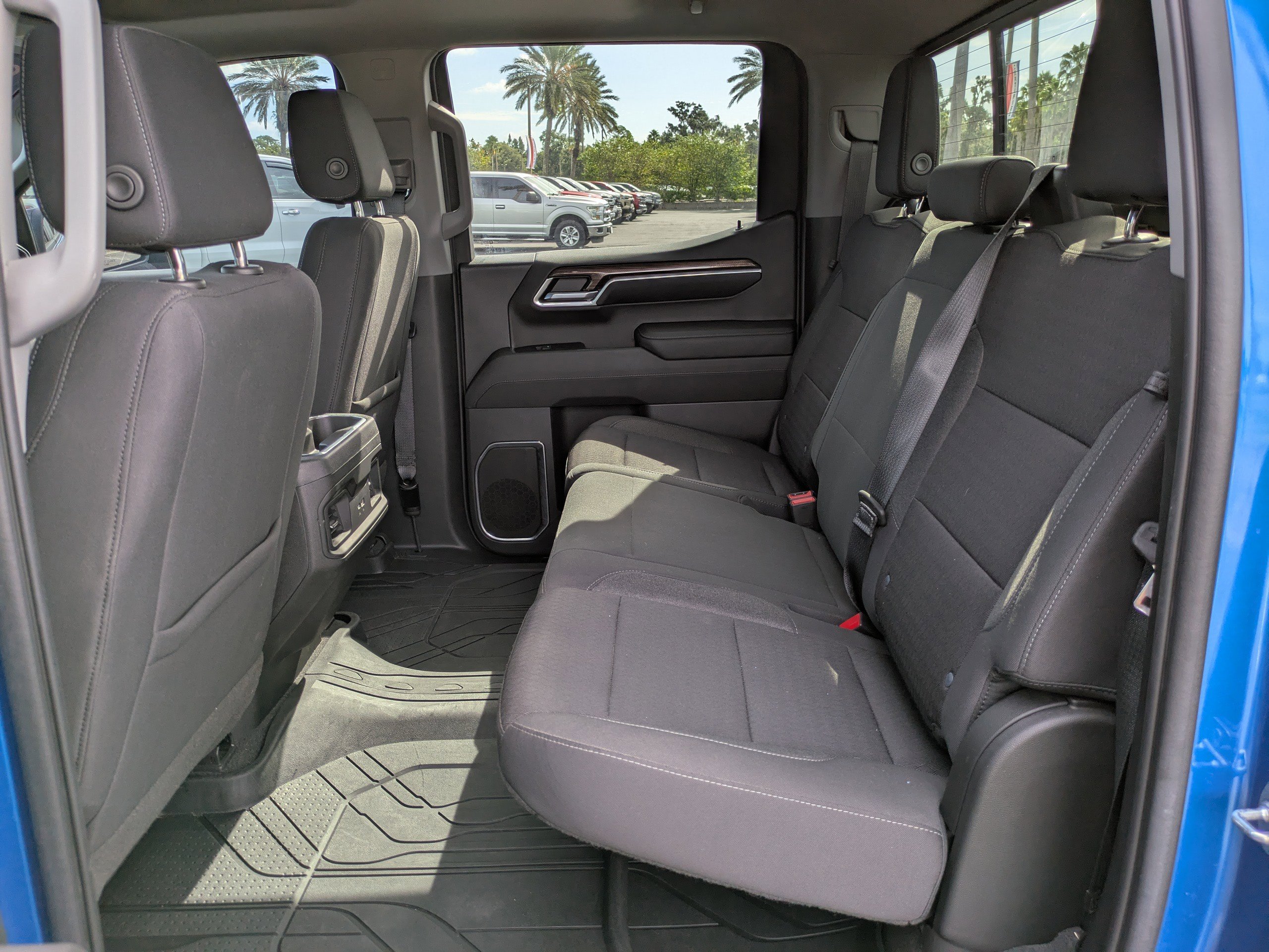 2022 Chevrolet Silverado 1500 RST photo 14