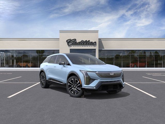 2025 Cadillac OPTIQ Sport 1's photo