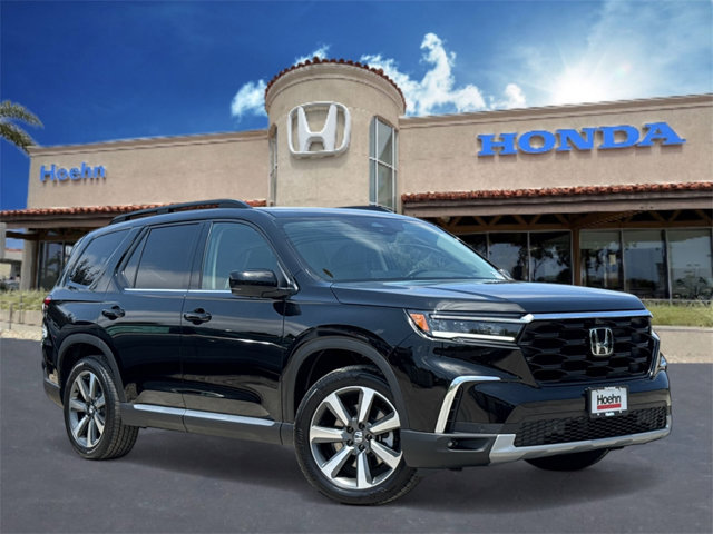 2025 Honda Pilot Elite's photo
