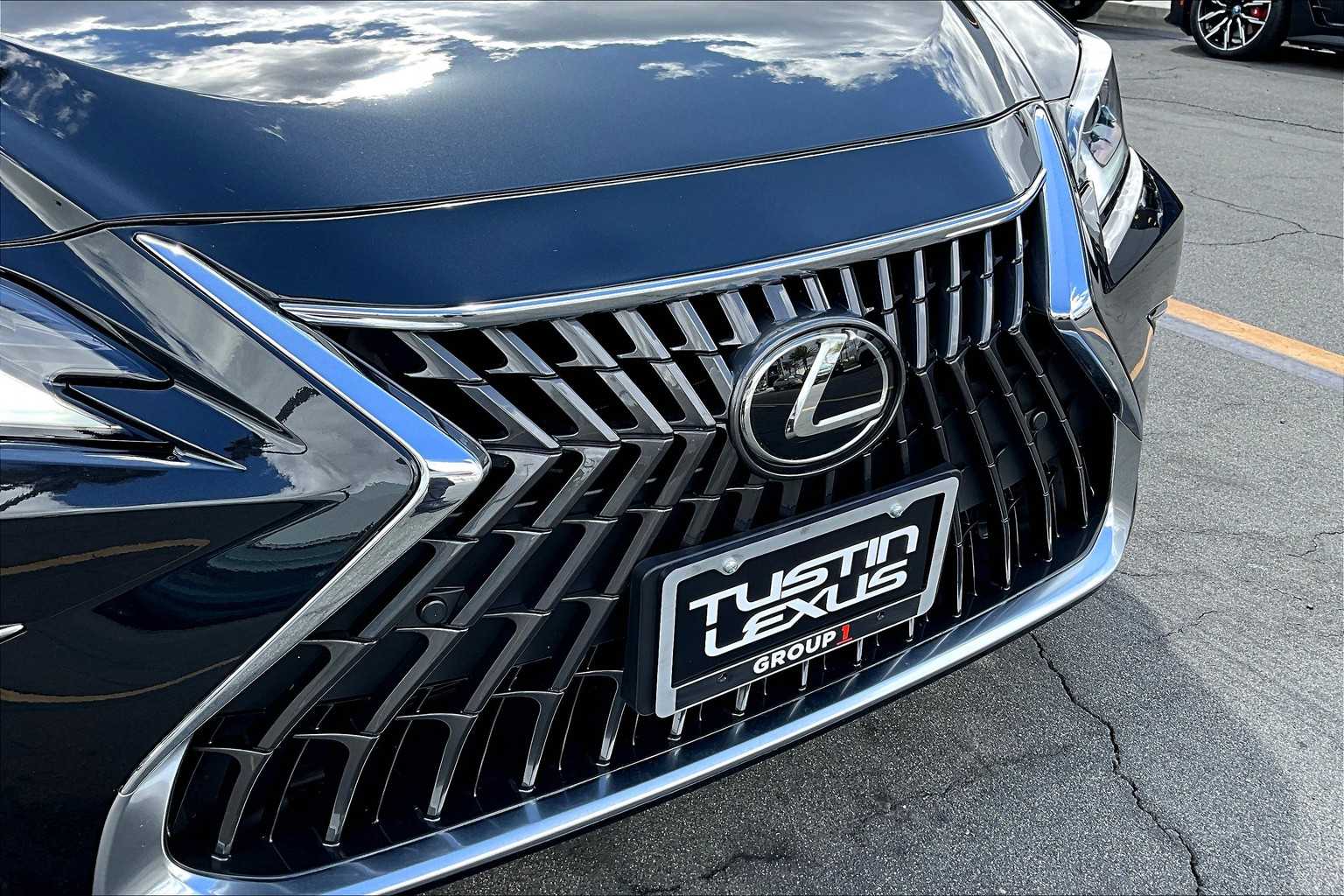 2023 Lexus ES Premium photo 27