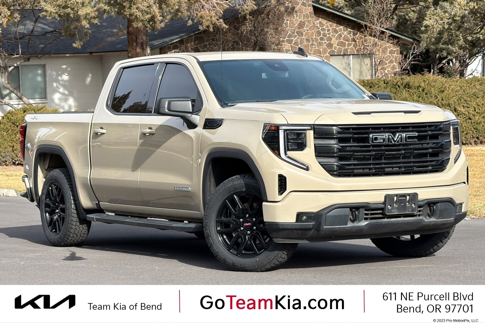 2023 GMC Sierra 1500 Elevation