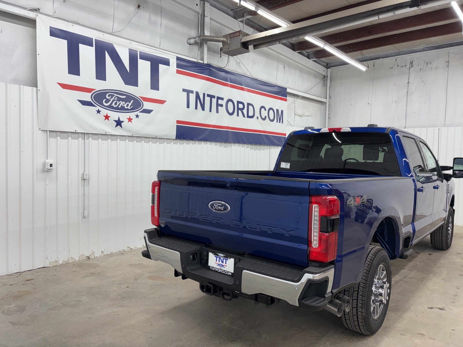 2026 Ford F-350 Lariat photo 7
