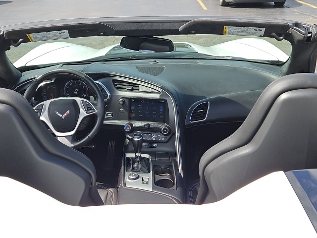 2015 Chevrolet Corvette Stingray Z51 3LT photo 28