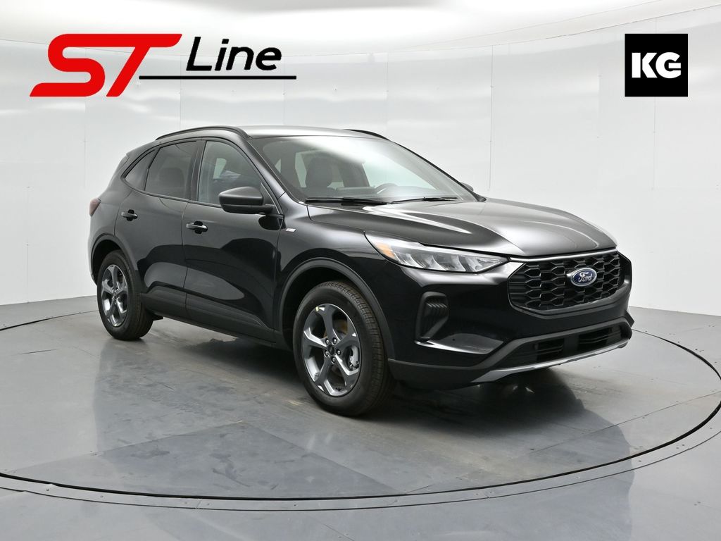 2025 Ford Escape ST-Line's photo