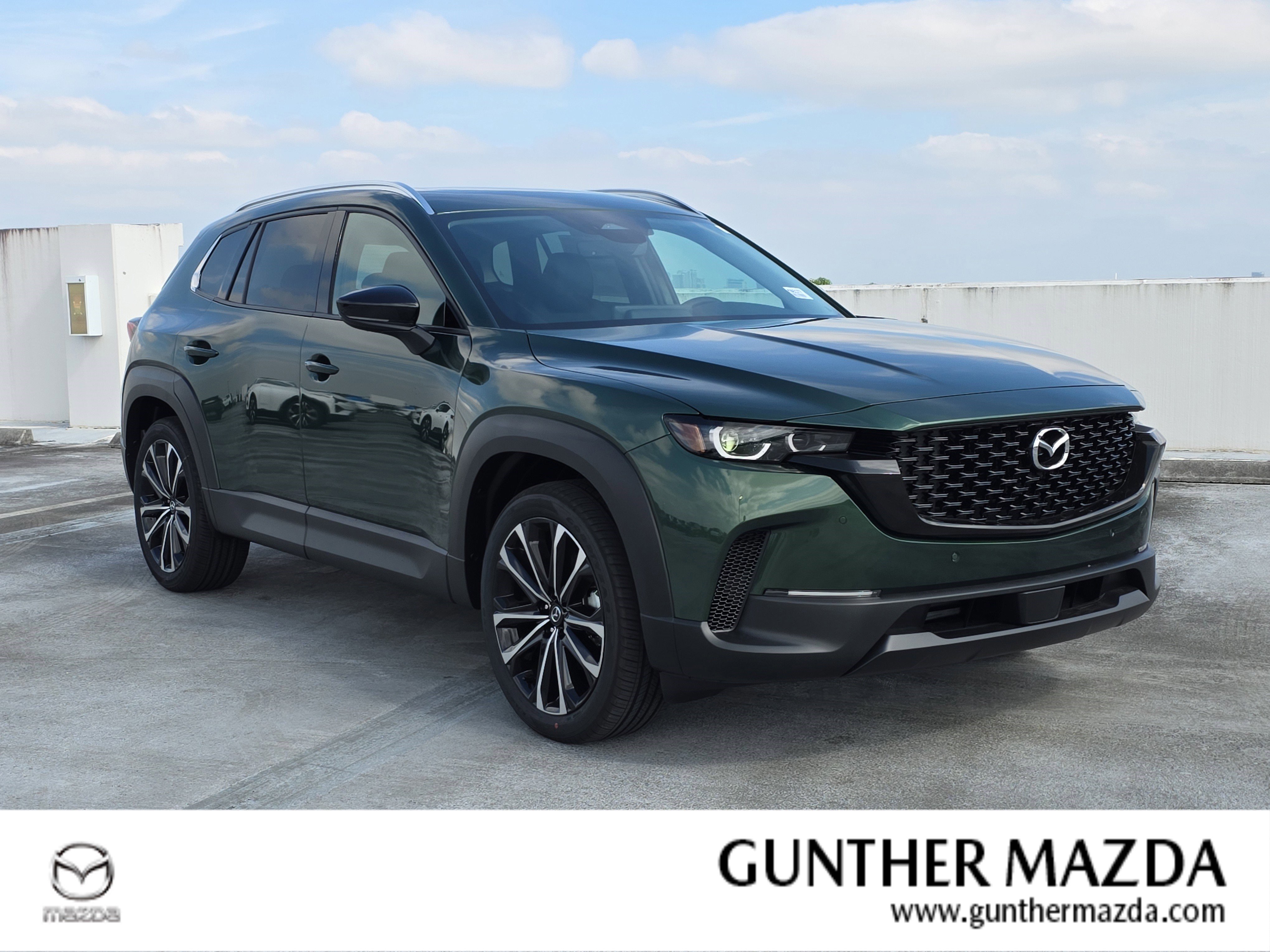 2026 Mazda CX-50 Premium's photo