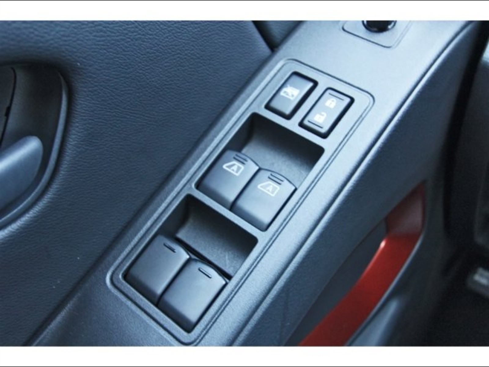 2026 Nissan Frontier Crew Cab PRO-4X® Gray at Robbins Nissan