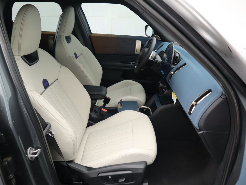 2025 Mini Countryman ALL4 Signature photo 20