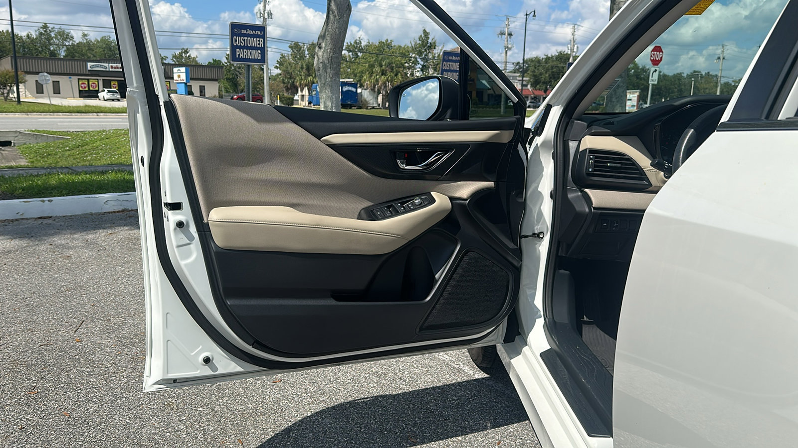 2022 Subaru Legacy Premium photo 6
