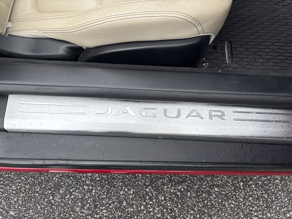 2016 Jaguar F-TYPE S photo 19