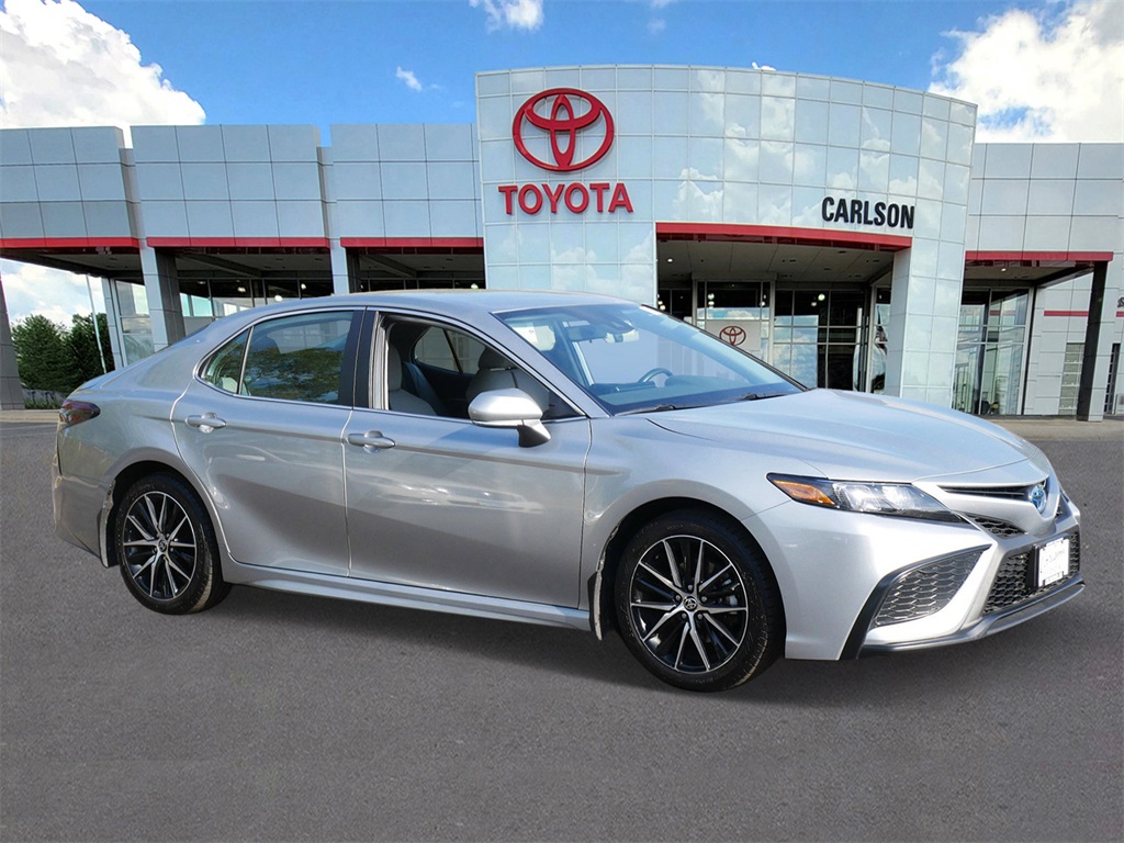Certified 2023 Toyota Camry SE with VIN 4T1G31AK1PU619457 for sale in Minneapolis, Minnesota