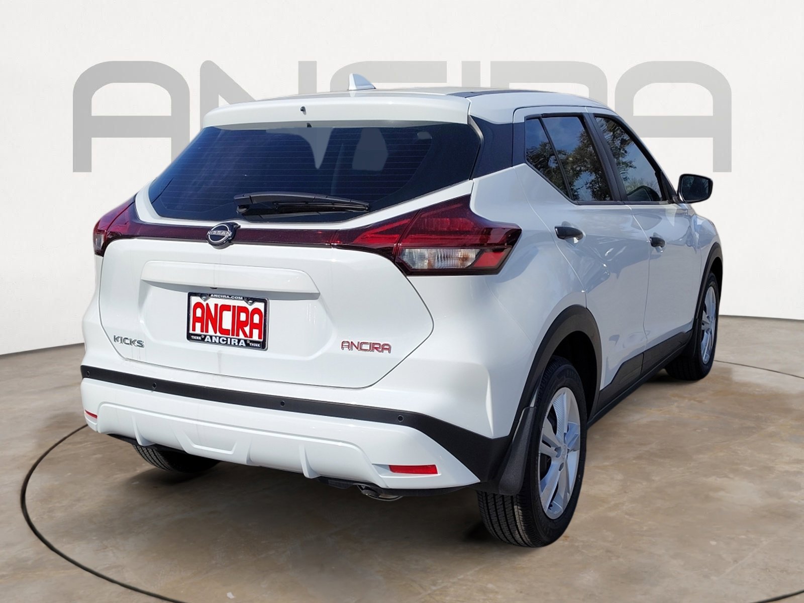 2025 Nissan Kicks Play S photo 10