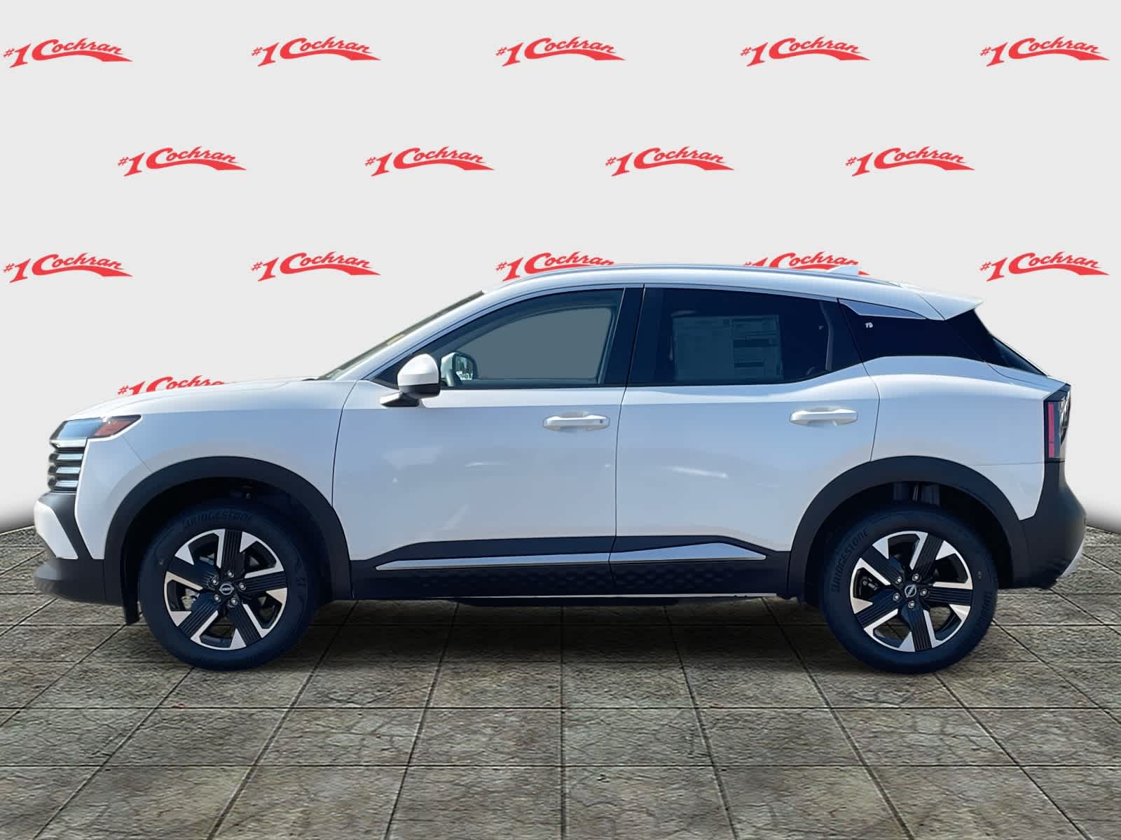 2025 Nissan Kicks SV photo 3