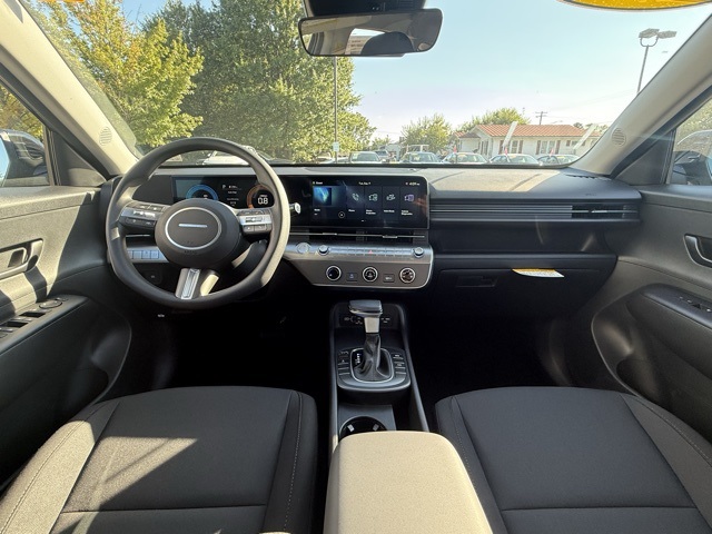 2026 Hyundai Kona SE photo 17