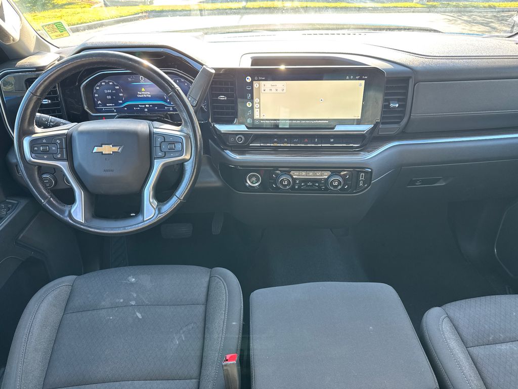 2022 Chevrolet Silverado 1500 LT photo 19