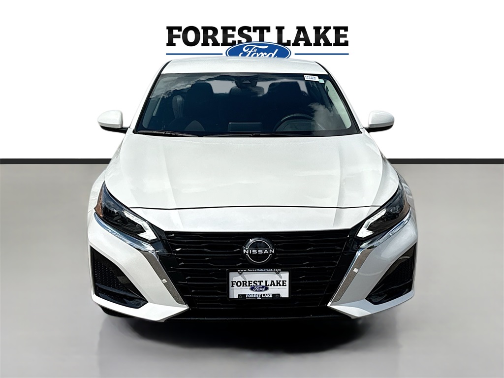 Used 2023 Nissan Altima SV with VIN 1N4BL4DW1PN393287 for sale in Forest Lake, Minnesota
