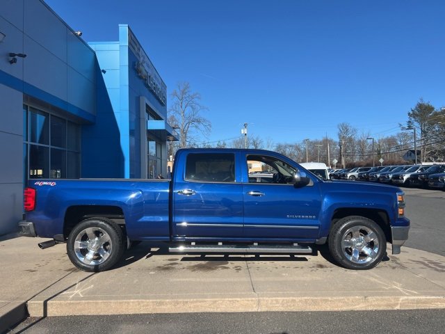 2014 Chevrolet Silverado 1500 LTZ photo 2
