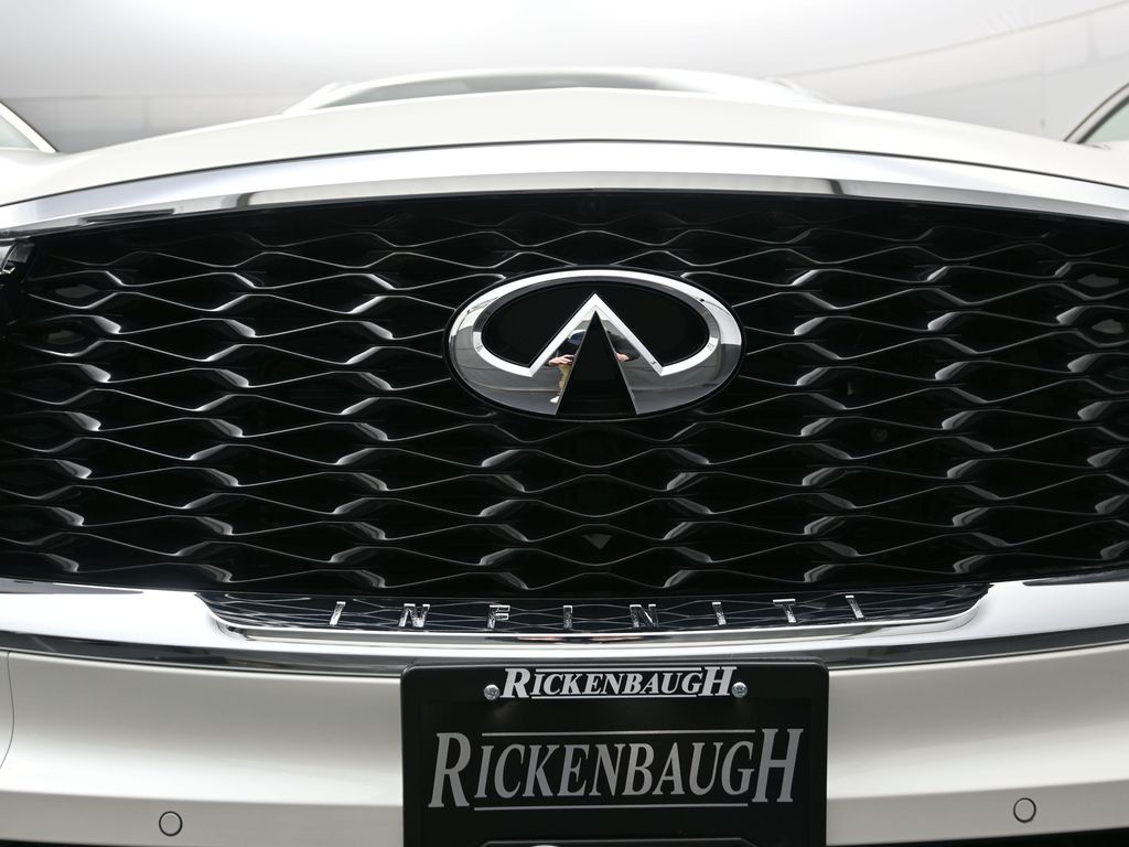 2025 Infiniti QX60 Luxe photo 8