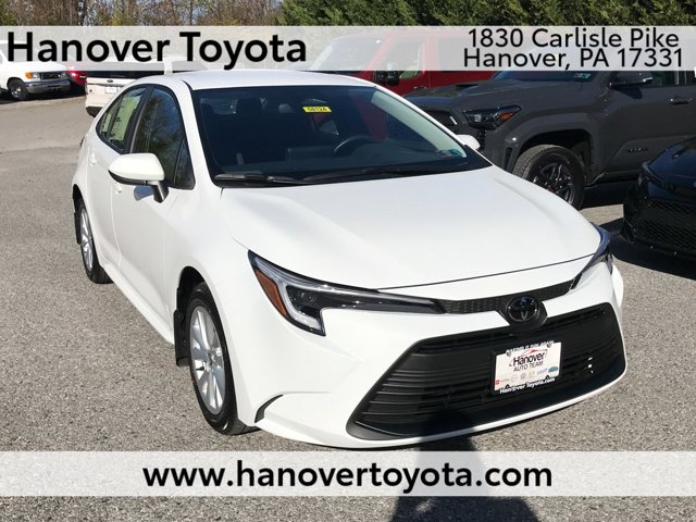 2026 Toyota Corolla LE's photo