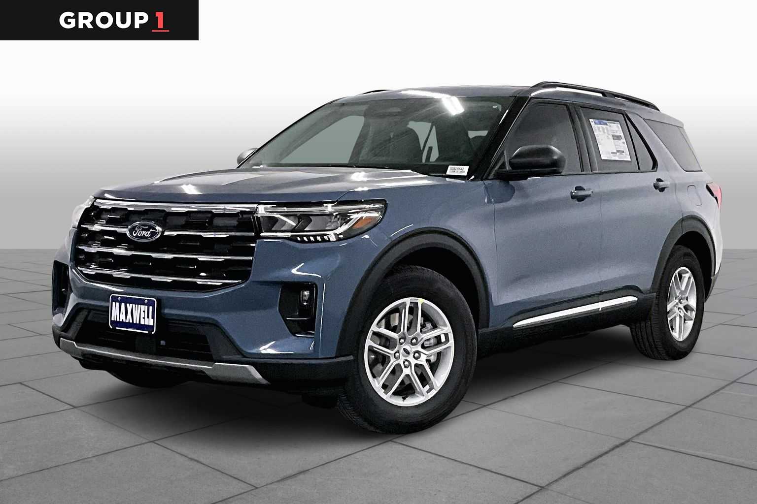 2025 Ford Explorer Active's photo