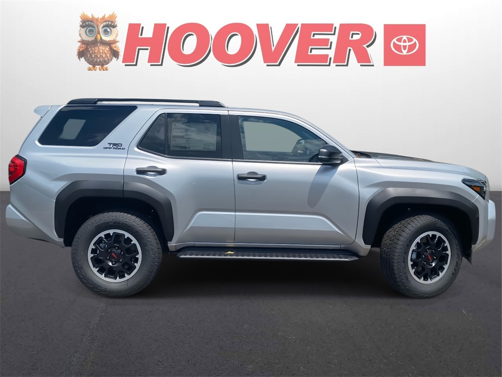 2025 Toyota 4Runner TRD Off-Road photo 2