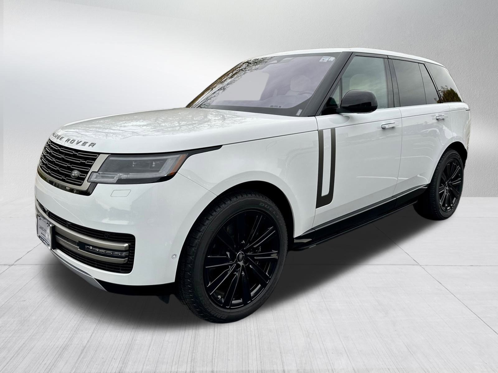 2023 Land Rover Range Rover SE's photo