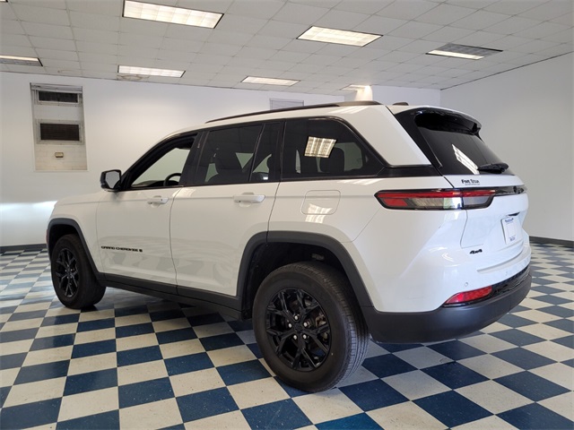 2024 Jeep Grand Cherokee Altitude X photo 8