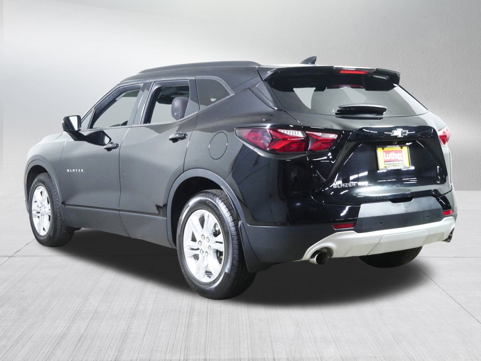 2019 Chevrolet Blazer 2LT photo 3