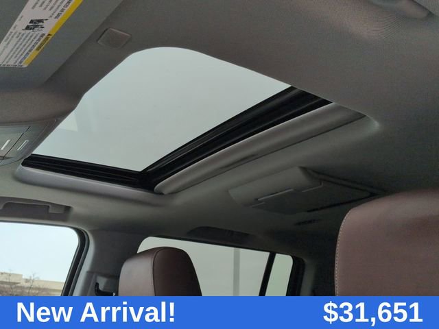 2019 Chevrolet Suburban Premier photo 4