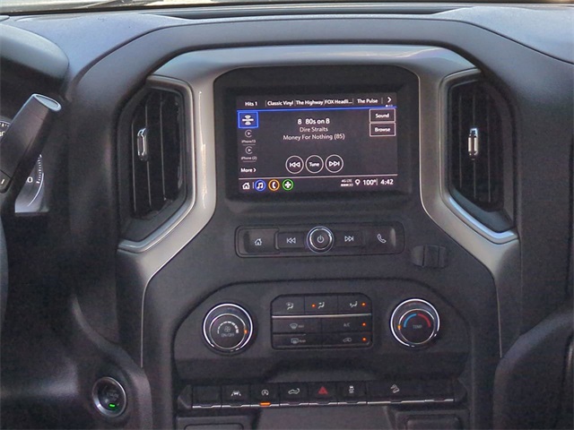 2024 Chevrolet Silverado 1500 Custom Trail Boss photo 13