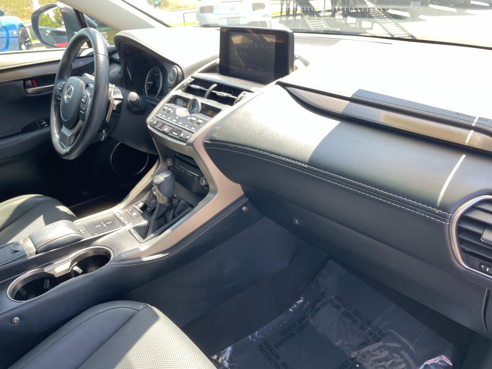 2021 Lexus NX 300 photo 28