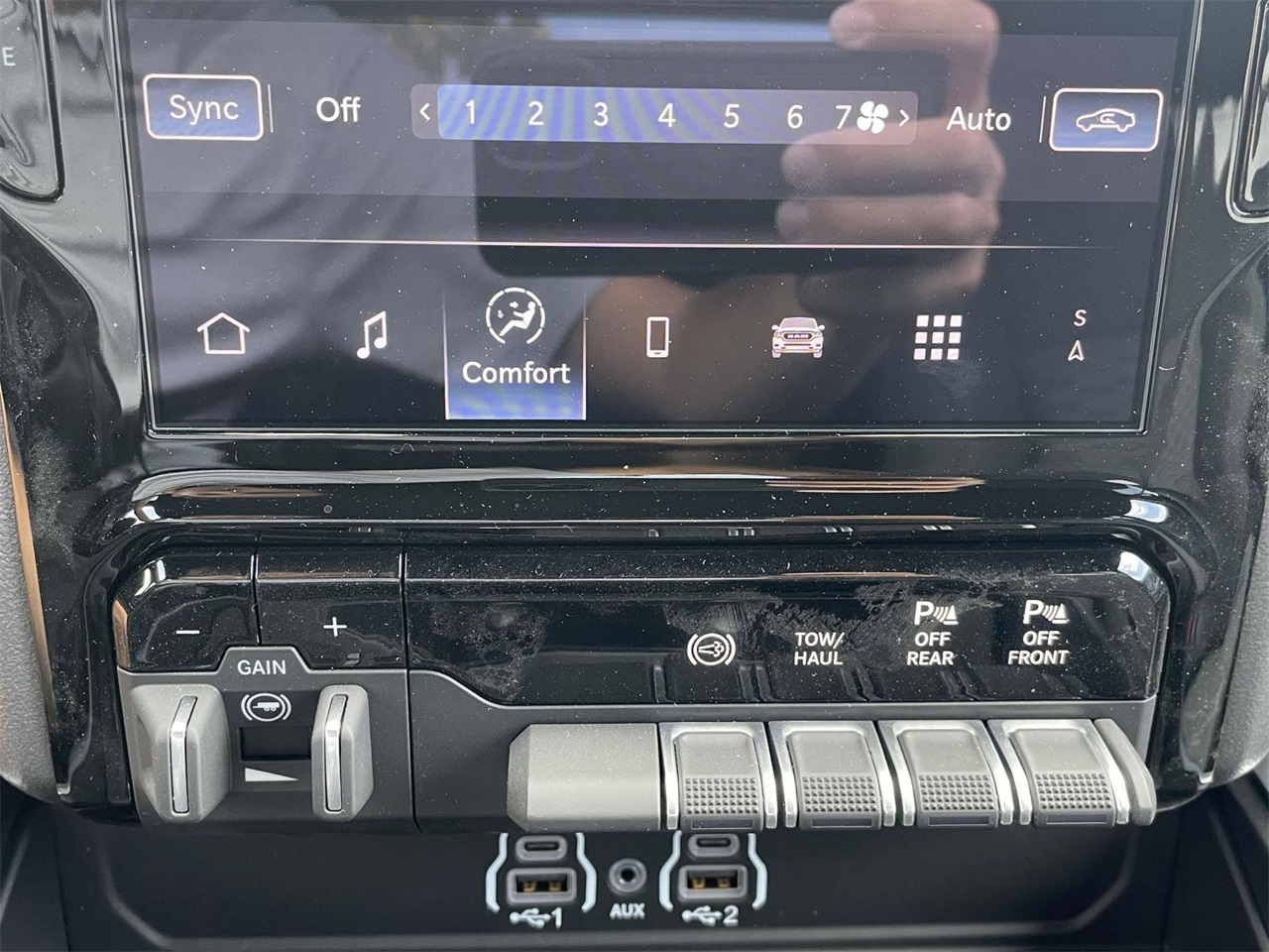 2025 Ram 2500 Big Horn photo 18