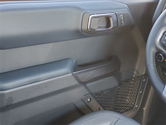 2024 Ford Bronco Outer Banks photo 25