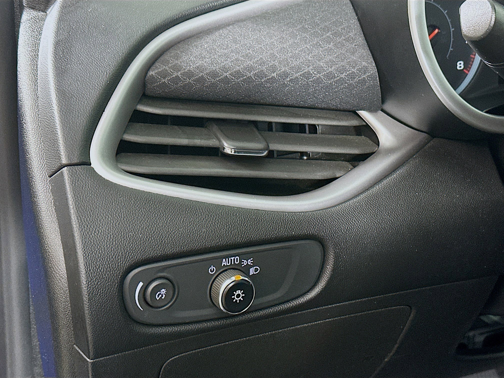 2023 Chevrolet Malibu 1LT photo 10