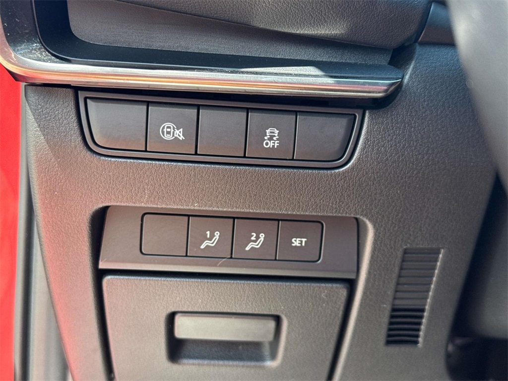 2025 Mazda Mazda3 2.5 s Preferred photo 19