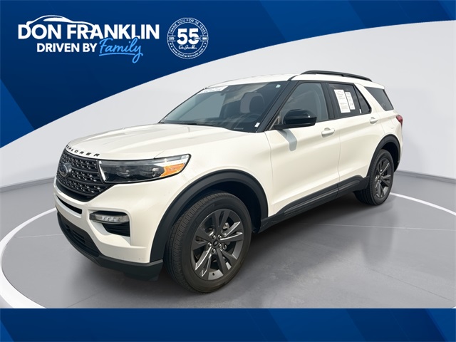 2023 Ford Explorer XLT's photo