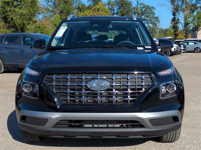 2026 Hyundai Venue SEL photo 4