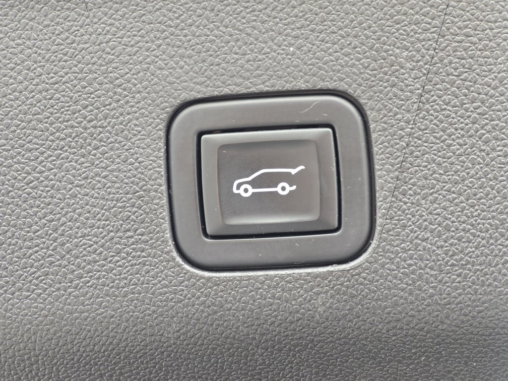 2022 Gmc Yukon SLT photo 24