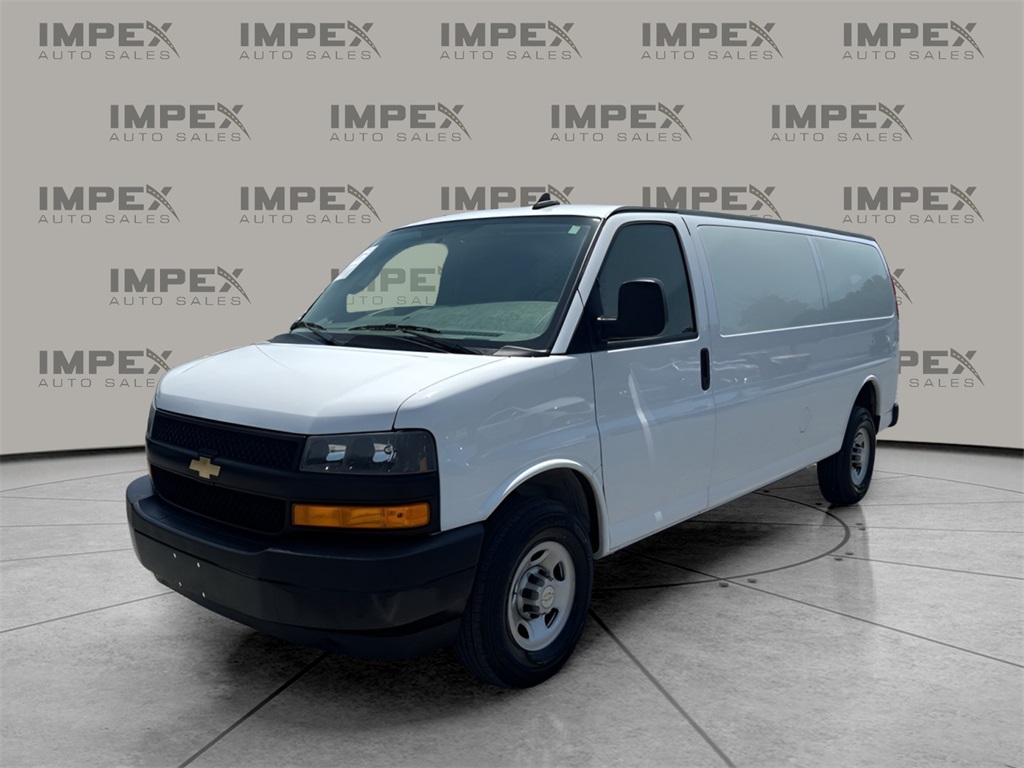 2023 Chevrolet Express Cargo