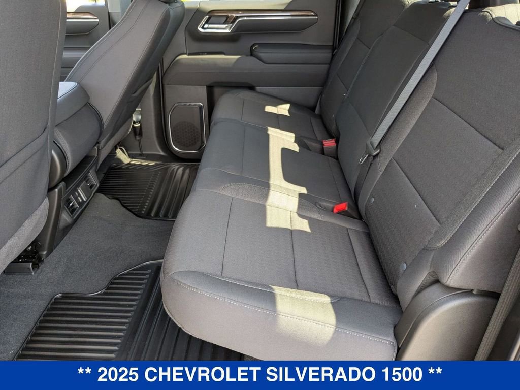 2025 Chevrolet Silverado 1500 LT photo 26