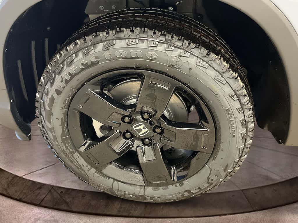 2025 Honda Ridgeline Black Edition photo 12