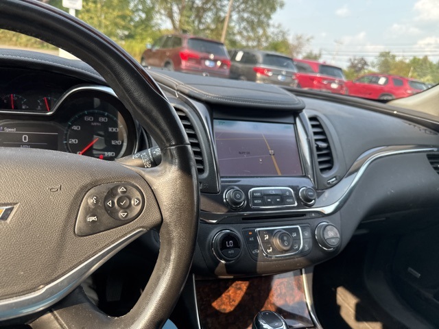 2014 Chevrolet Impala LTZ photo 18