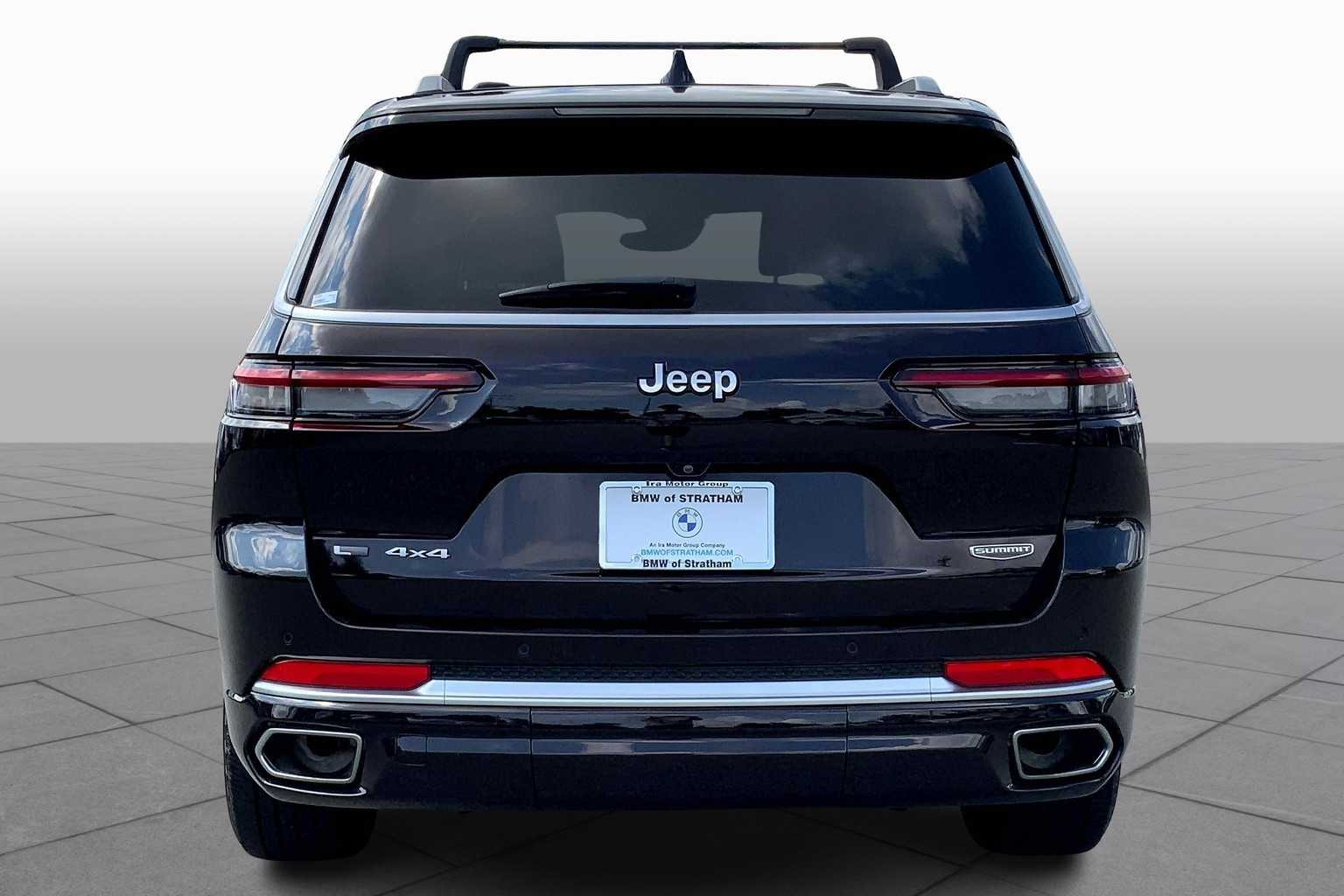 2023 Jeep Grand Cherokee L Summit photo 4