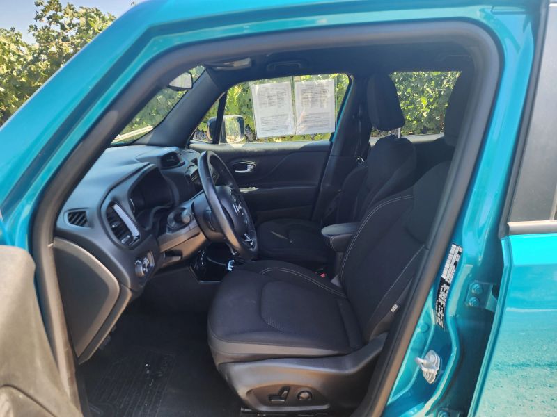 2022 Jeep Renegade Altitude photo 4