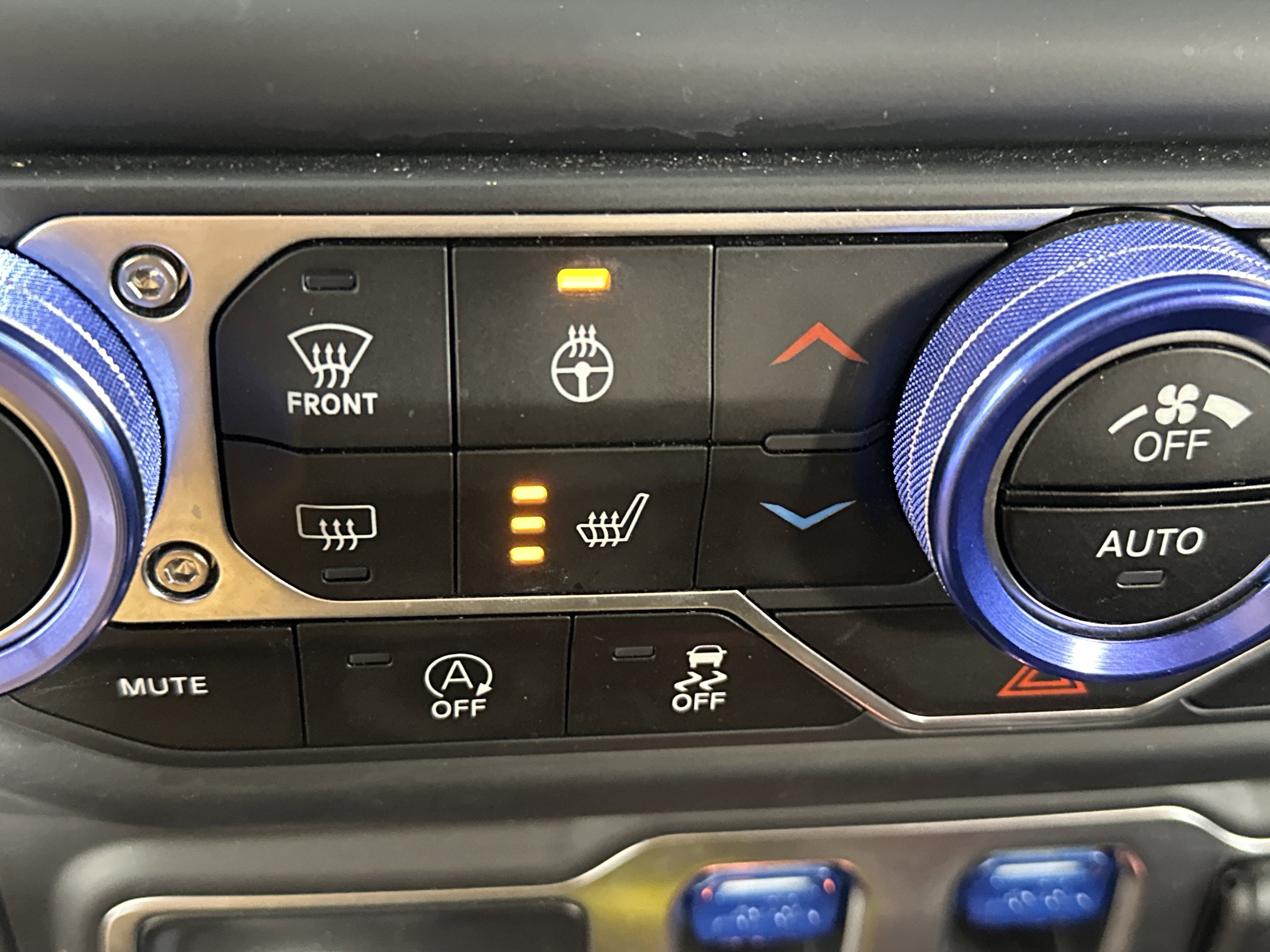 2019 Jeep Wrangler Rubicon photo 2