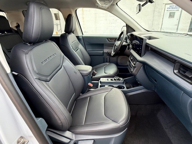 2025 Ford Maverick Lariat photo 15