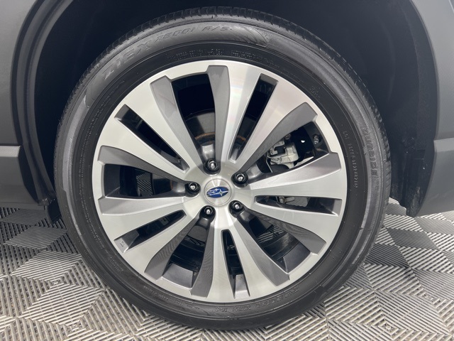 2022 Subaru Ascent Limited photo 13