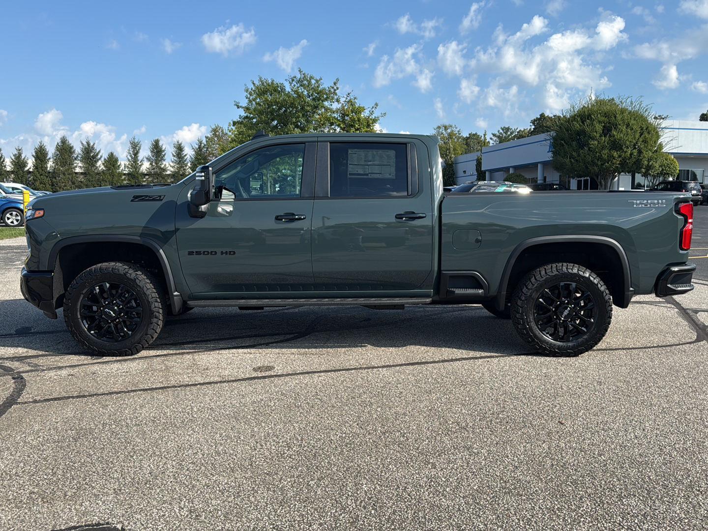 2026 Chevrolet Silverado 2500HD photo 3