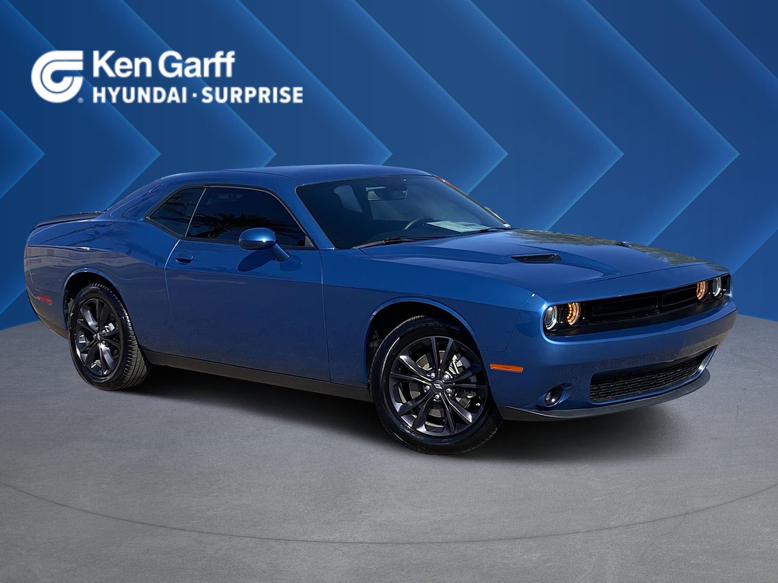 2023 Dodge Challenger SXT's photo