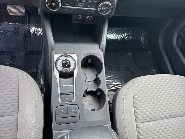 2020 Ford Escape SE photo 30